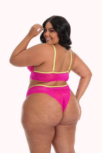 Lingerie Plus Size Neon – Doce Malícia