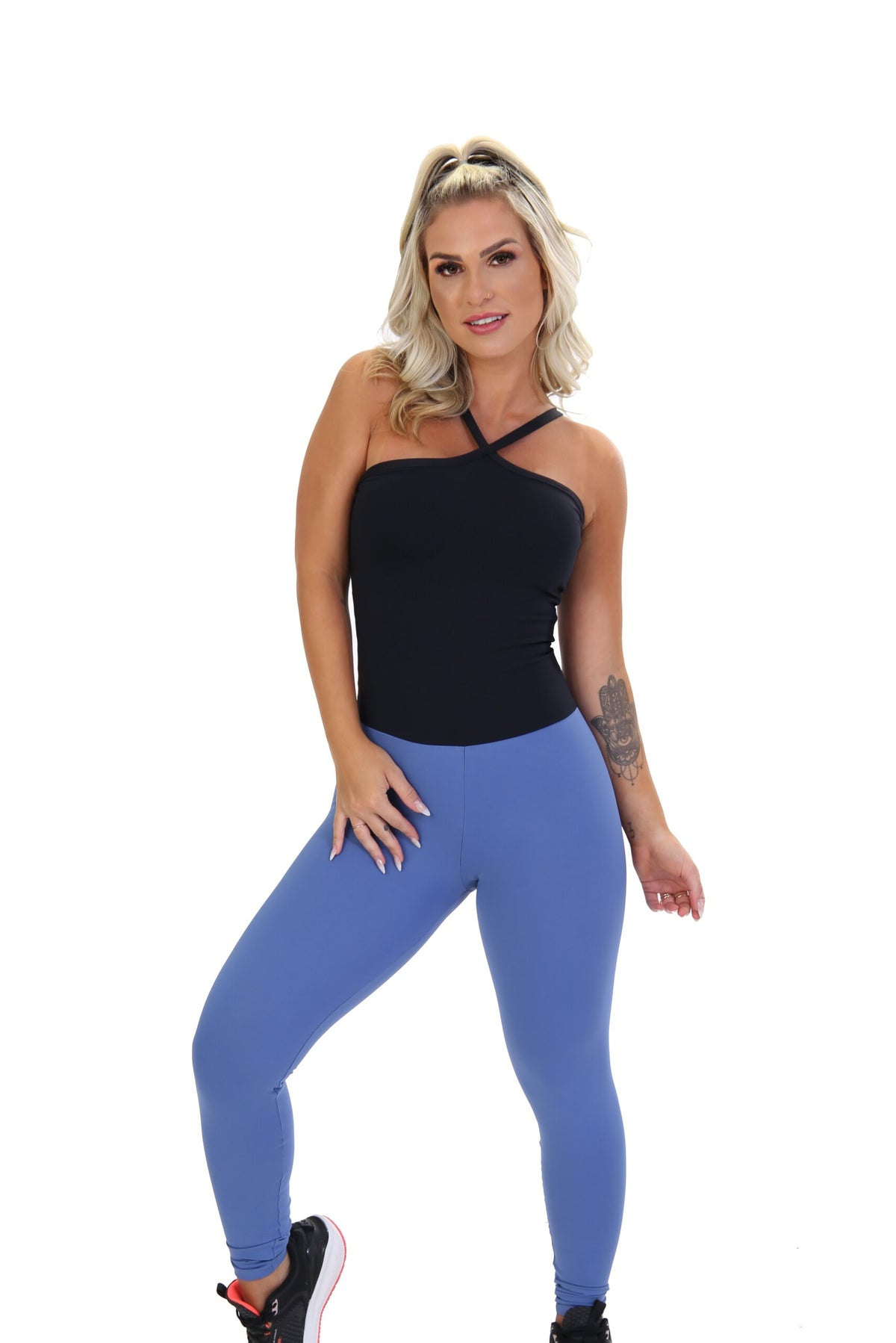 Macacão Fitness Bicolor em azul – Doce Malícia