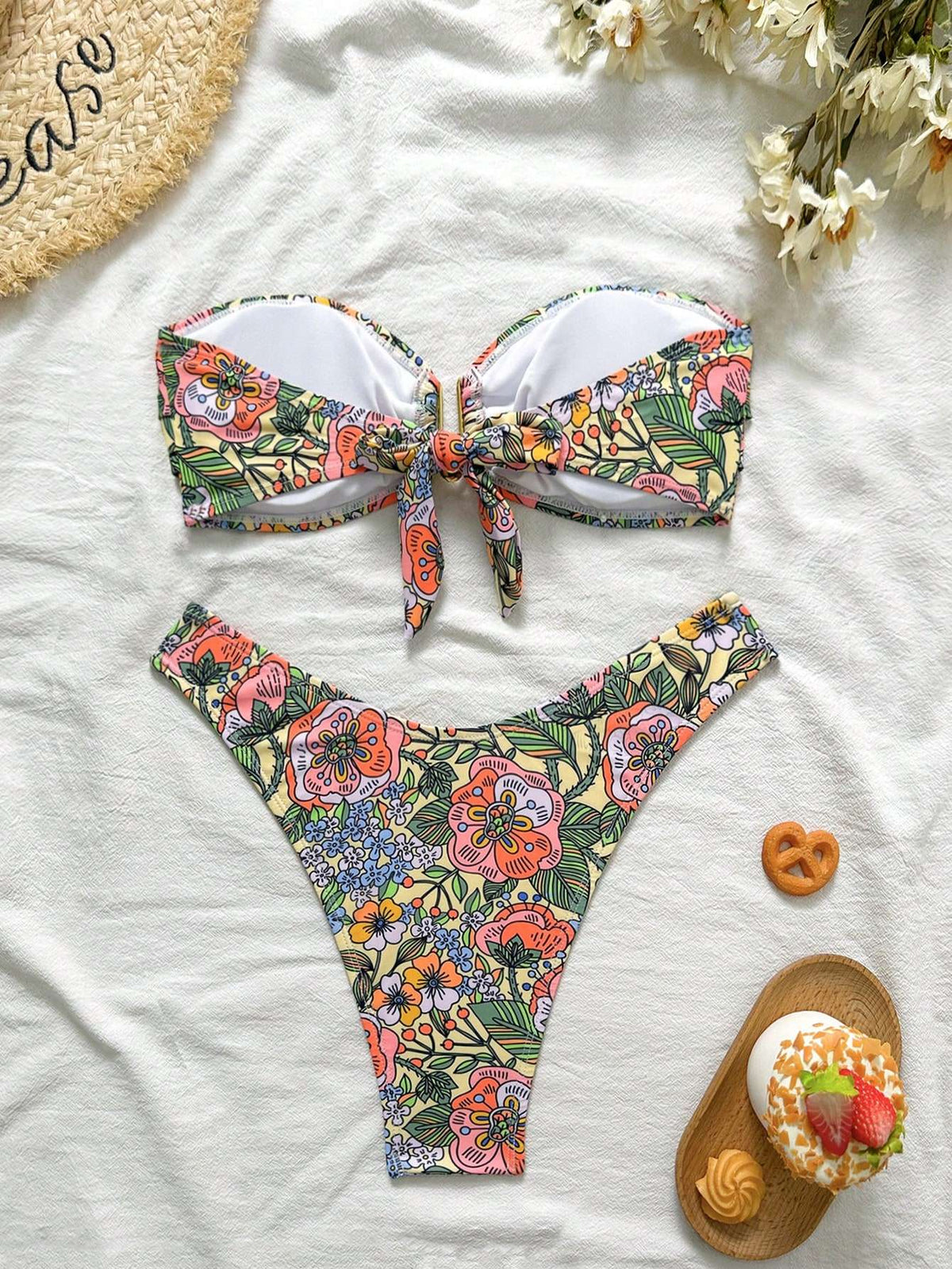 Biquíni Feminino Estampa Floral Cintura Alta com Argola – Doce Malícia