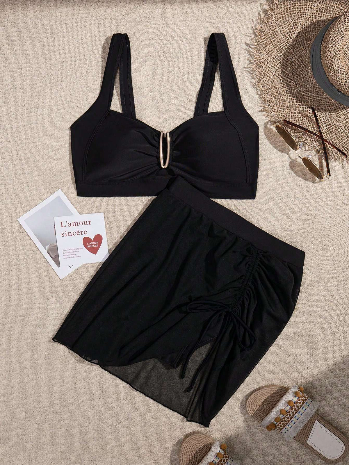 Maiô Feminino Preto com Saia de Amarrar e Argola – Doce Malícia