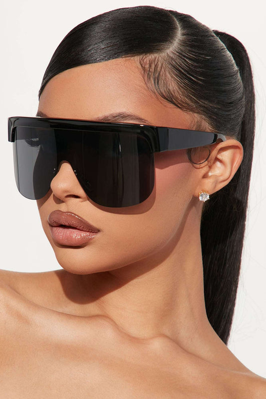 Óculos de Sol Feminino Escudo Acetato Oversized Preto – Doce Malícia