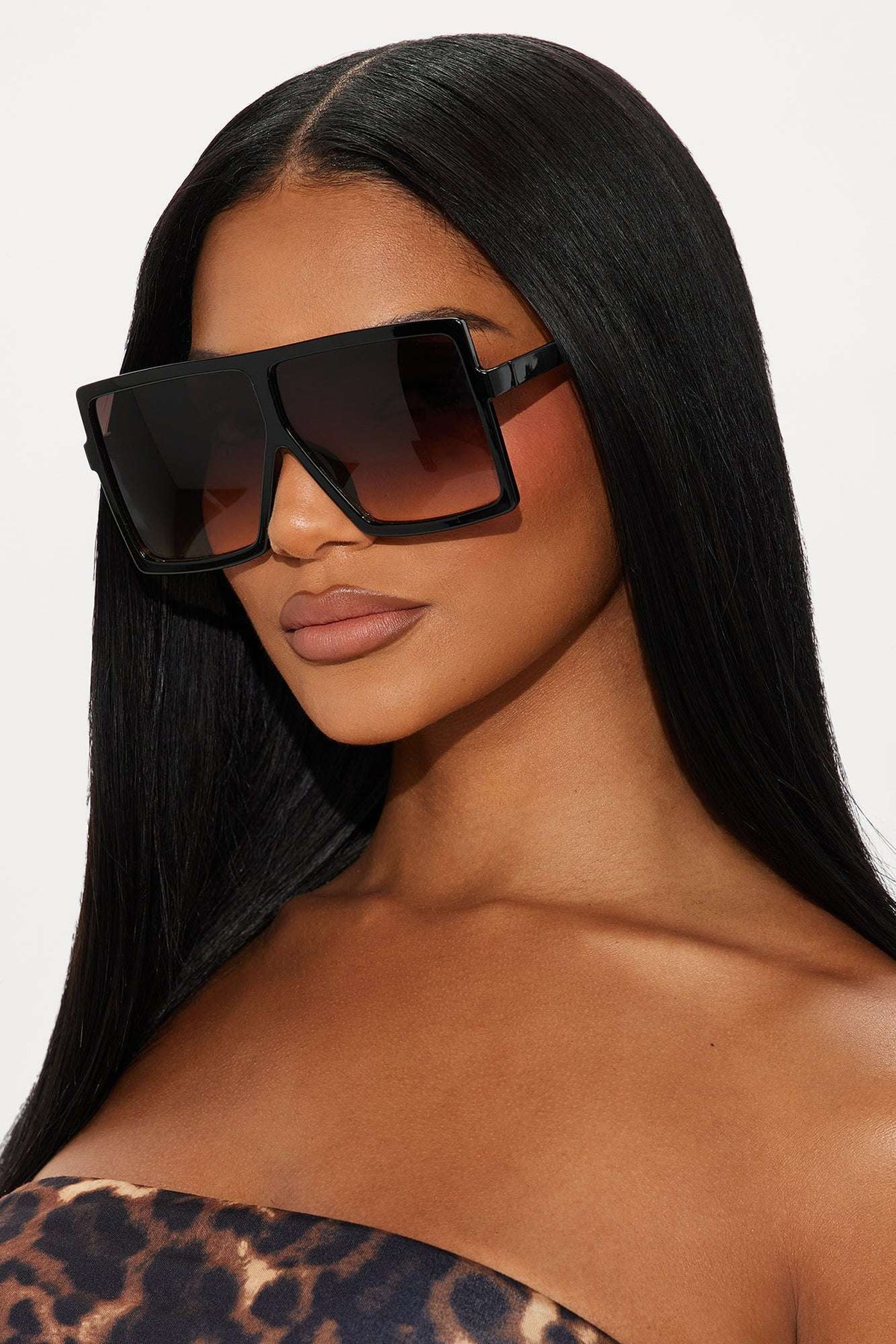 Óculos de Sol Feminino Escudo Oversized Preto – Doce Malícia
