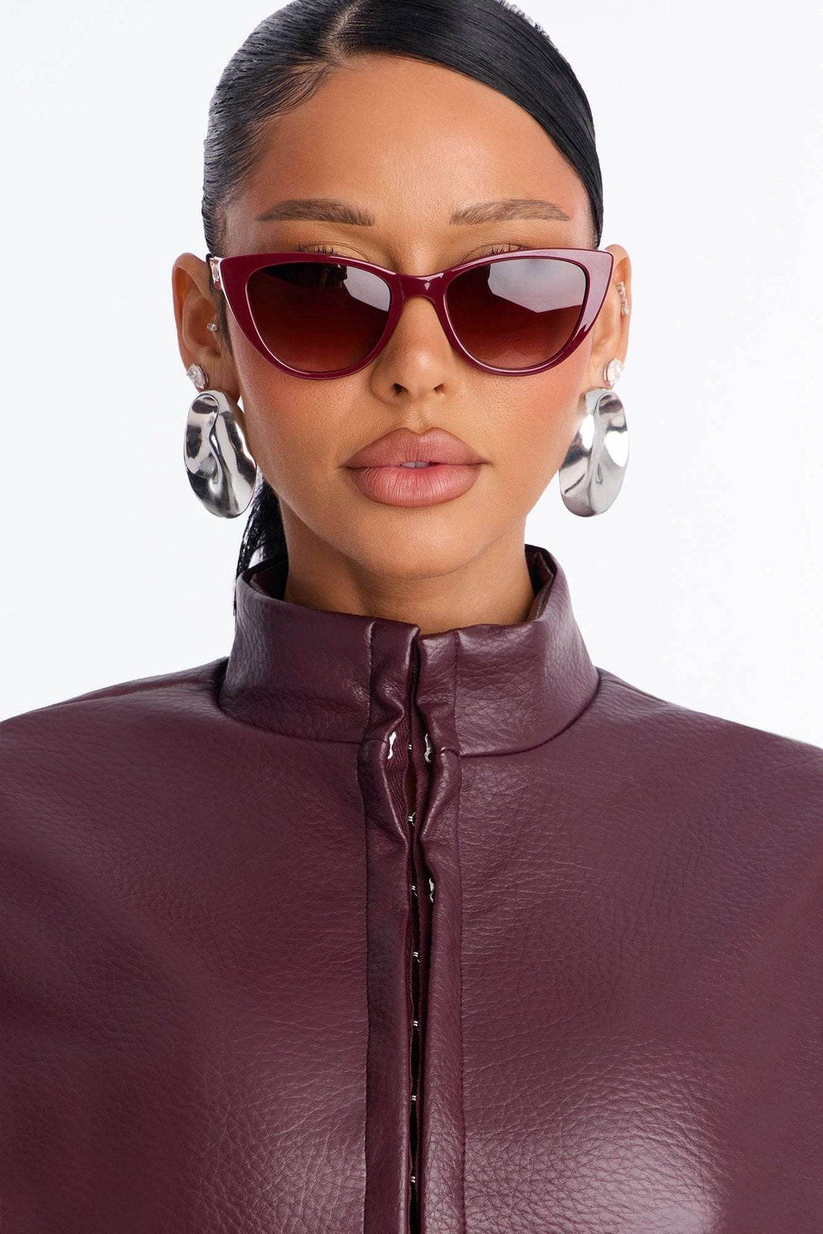 Óculos de Sol Feminino Gatinho Acetato Degradê Preto – Doce Malícia