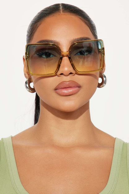 Óculos de Sol Feminino Quadrado Acetato Degradê Rosa – Doce Malícia