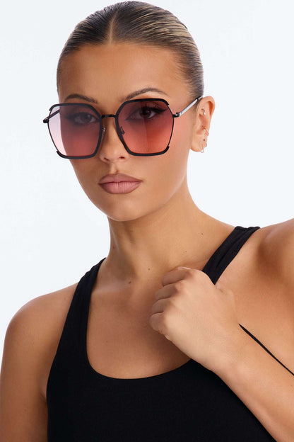 Óculos de Sol Feminino Quadrado Metal Preto – Doce Malícia