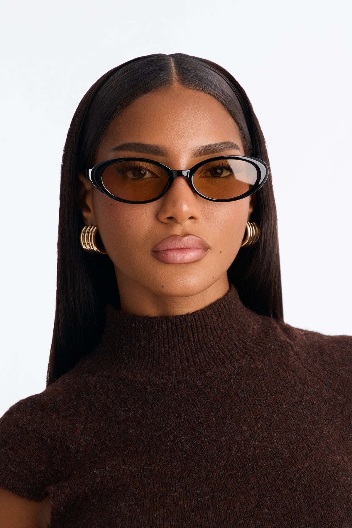 Óculos de Sol Feminino Redondo Acetato Preto – Doce Malícia