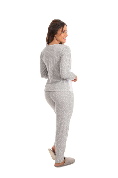 Pijama Longo Feminino em Suede em Branco – Doce Malícia