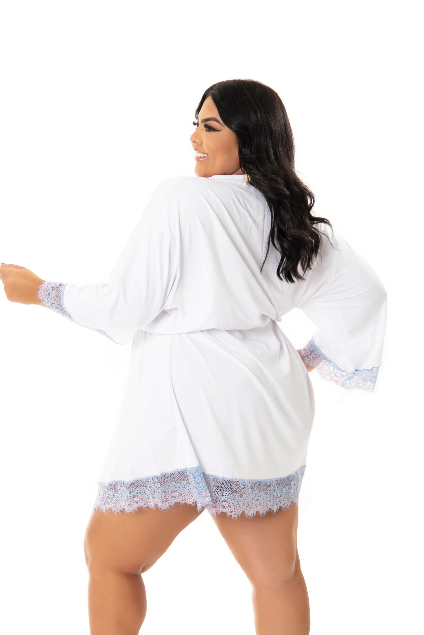 Robe Plus Size de Microfibra em Branco – Doce Malícia