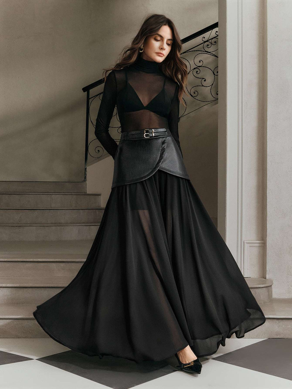 Saia Feminina Cintura Alta Longo Preto – Doce Malícia