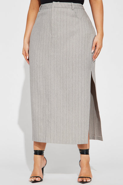Saia Feminina Midi Listrado Cinza – Doce Malícia