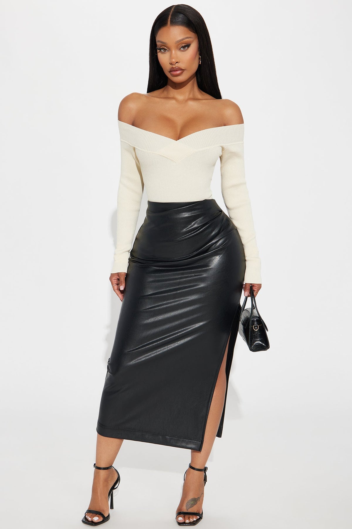 Saia Feminina Midi Preto – Doce Malícia
