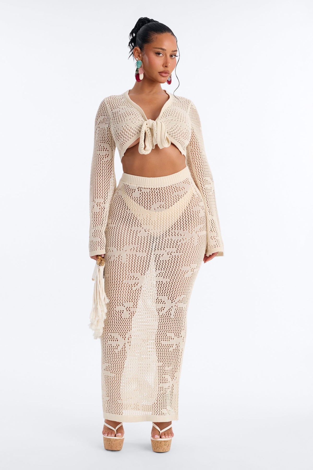 Saída de Praia Feminina Crochê Floral – Doce Malícia