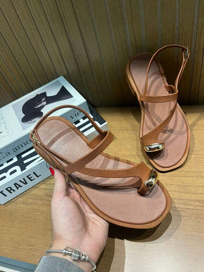 Sandália Rasteira Fivela Metálica – Doce Malícia