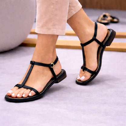 Sandália Rasteira T-Strap – Doce Malícia