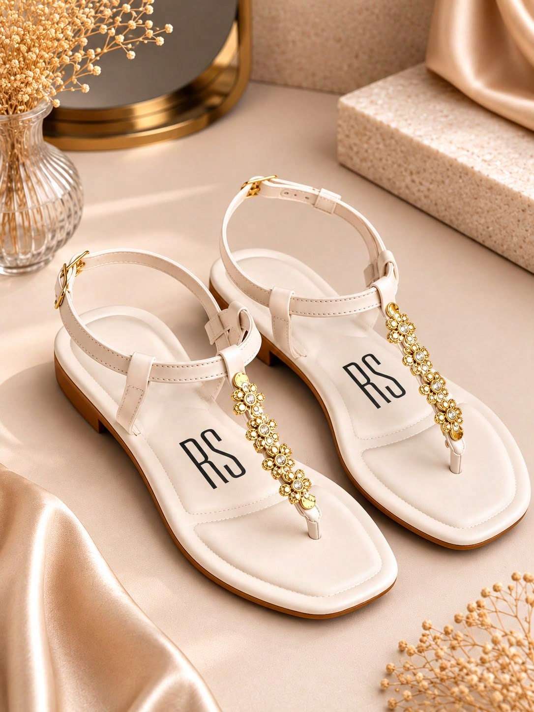 Sandália Rasteira Feminina Detalhes Leve Confortavel – Doce Malícia