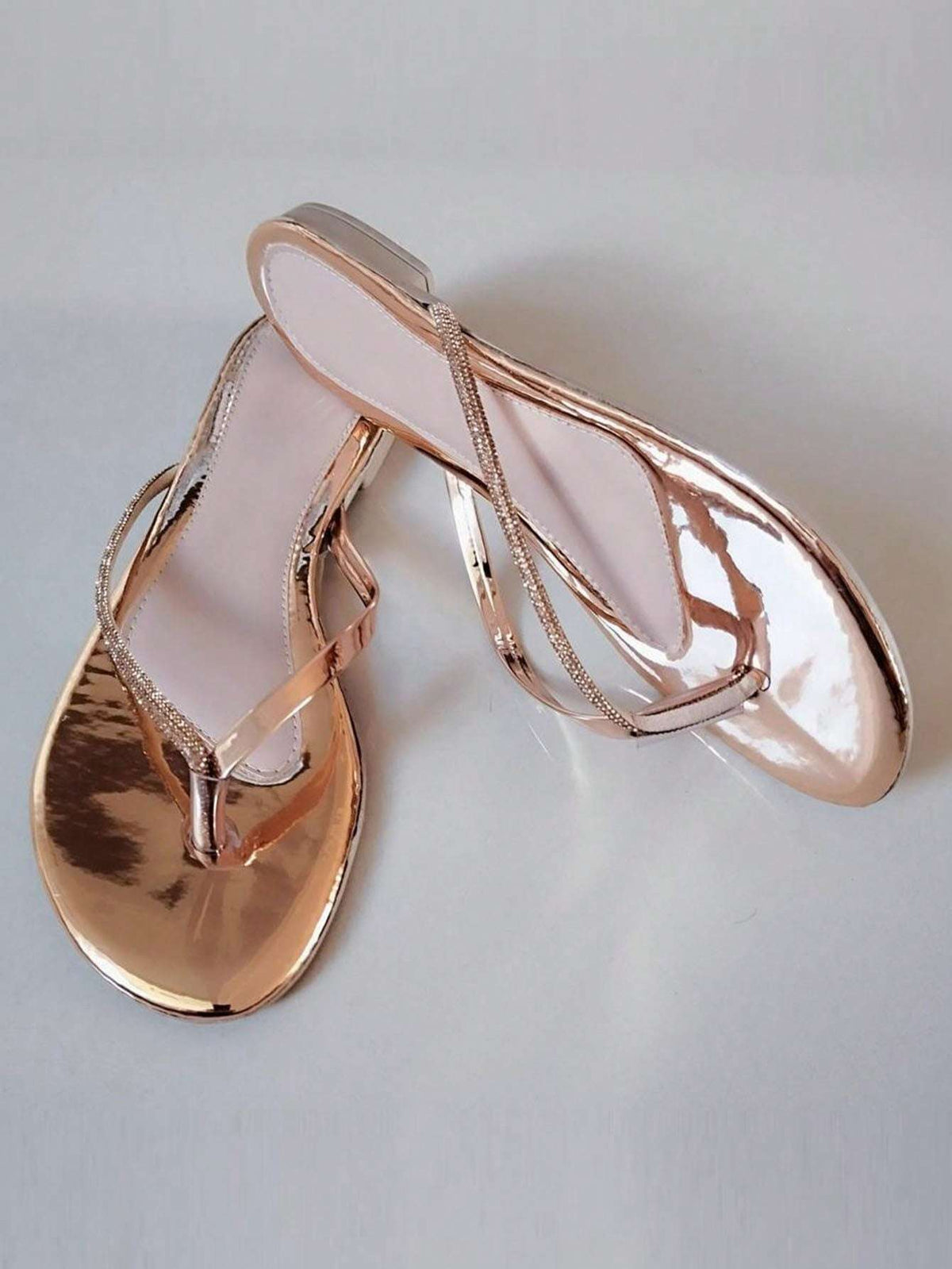 Chinelo Metalizado Cristal Rosê – Doce Malícia
