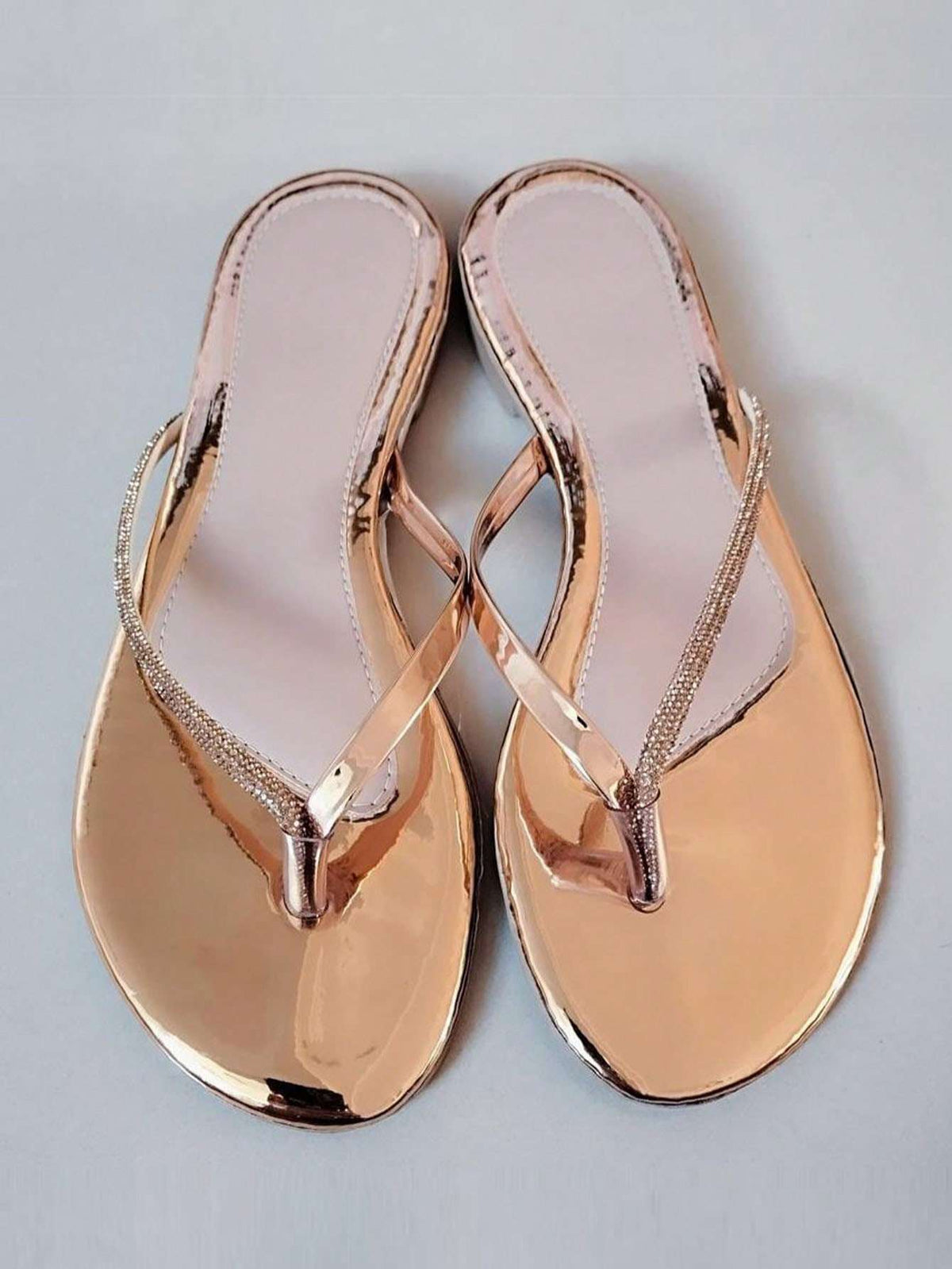 Chinelo Metalizado Cristal Rosê – Doce Malícia