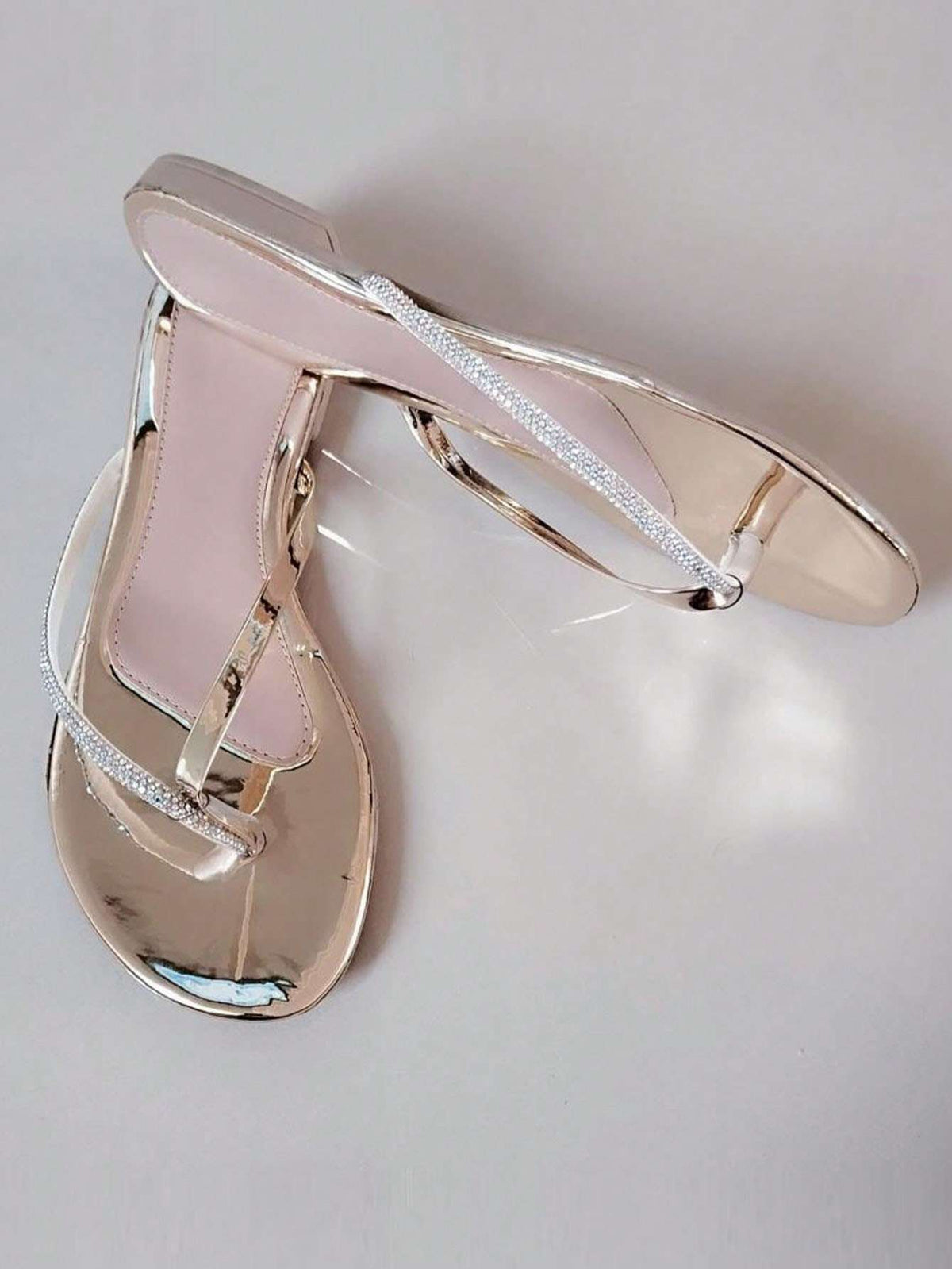 Chinelo Metalizado Cristal Rosê – Doce Malícia