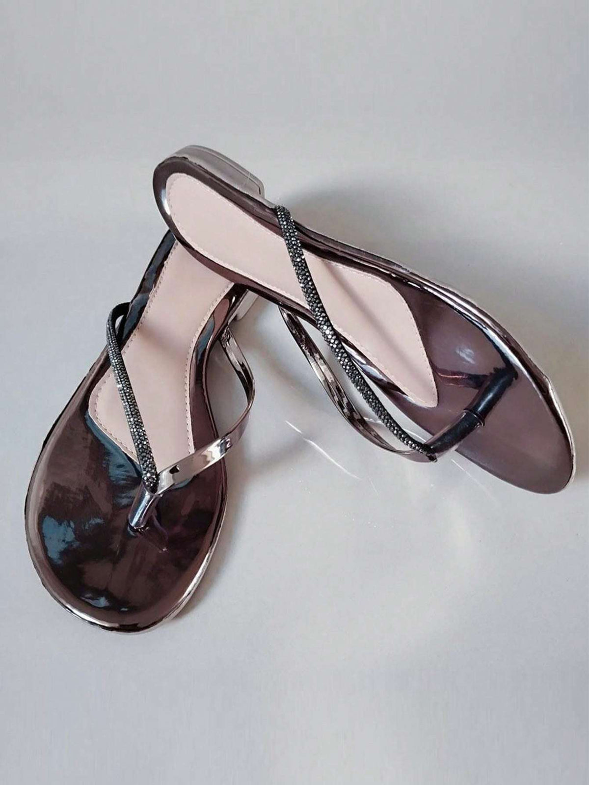 Chinelo Metalizado Cristal Rosê – Doce Malícia