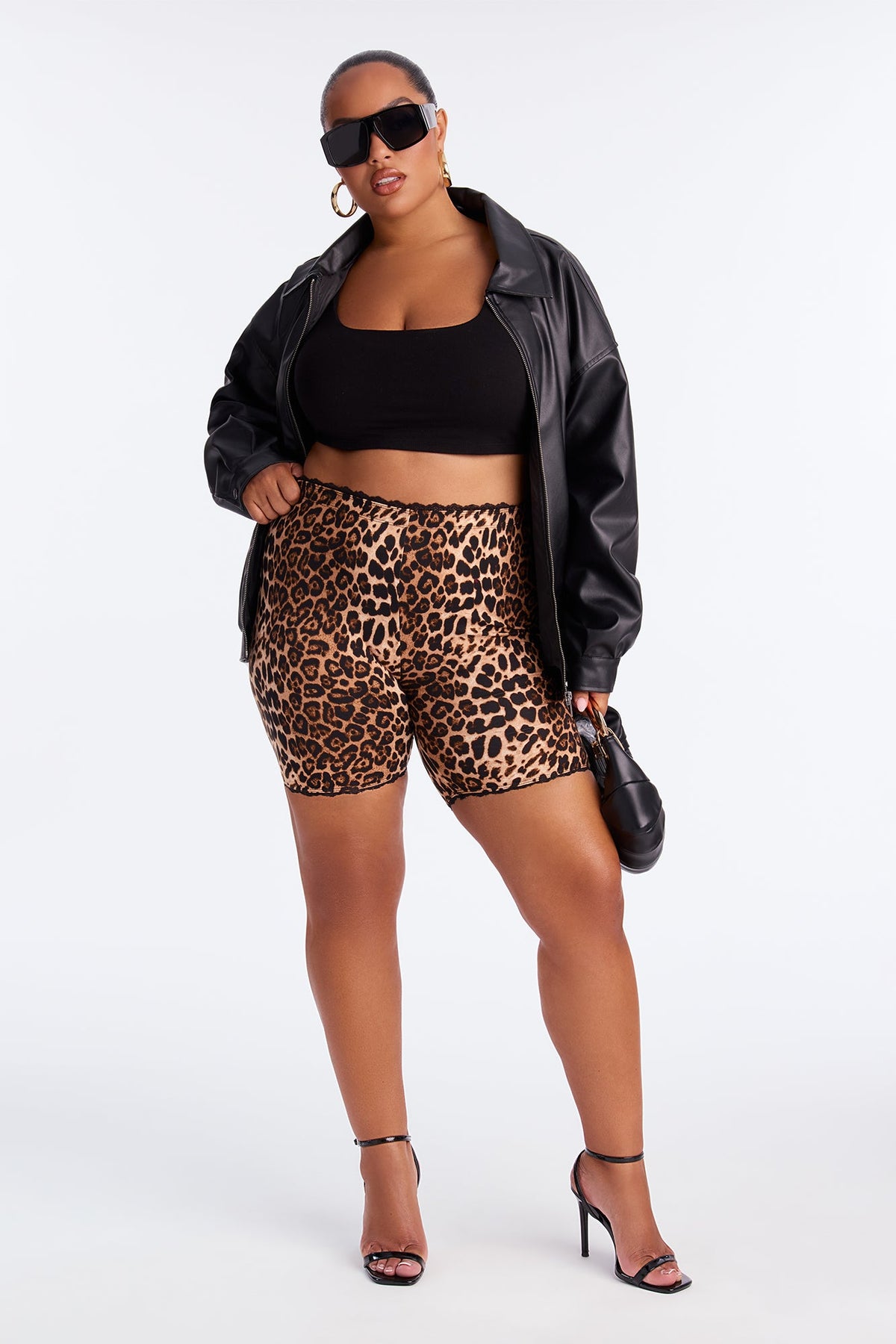 Short Feminino Estampado Renda Marrom – Doce Malícia
