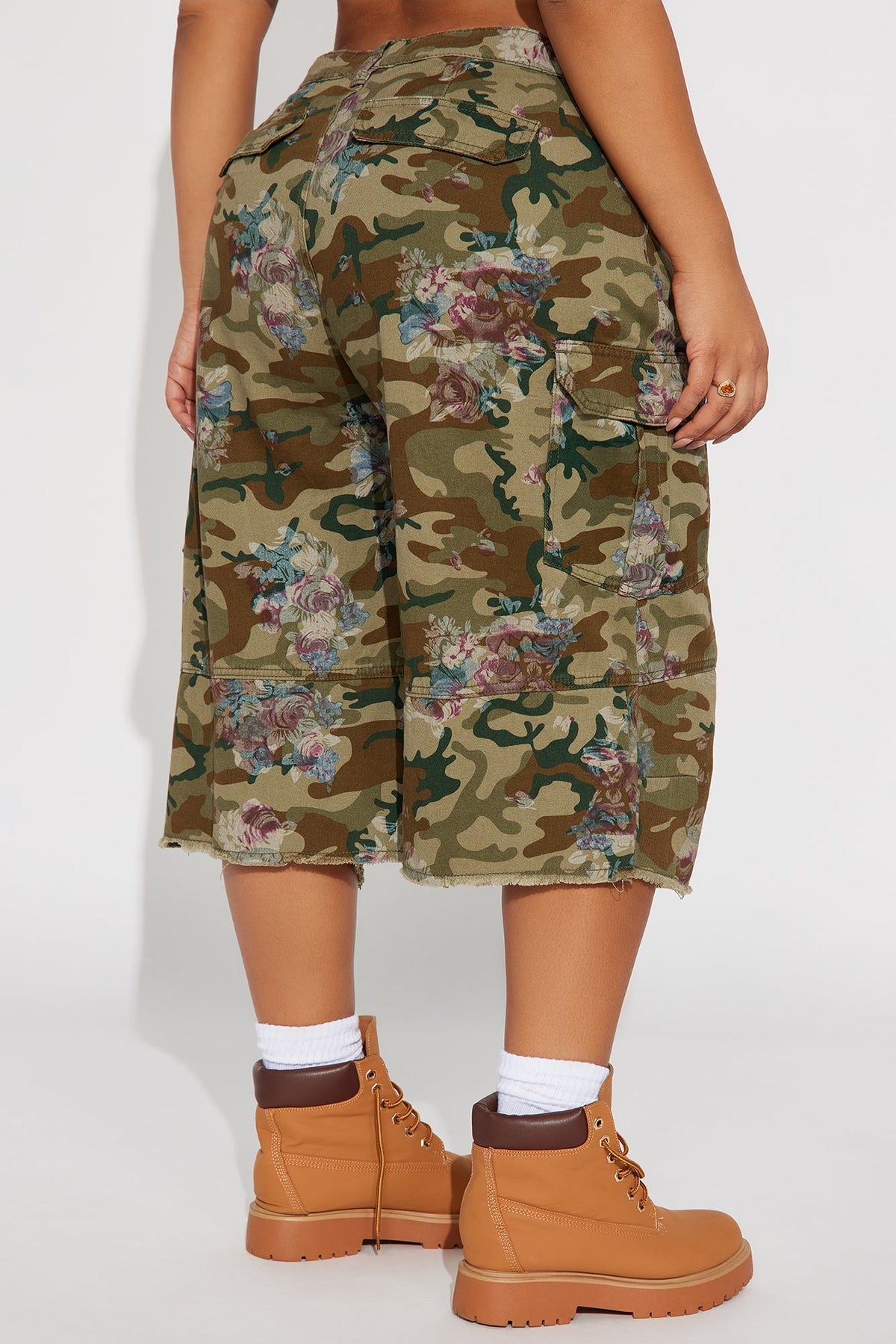 Short Feminino Floral Estampado Cargo – Doce Malícia