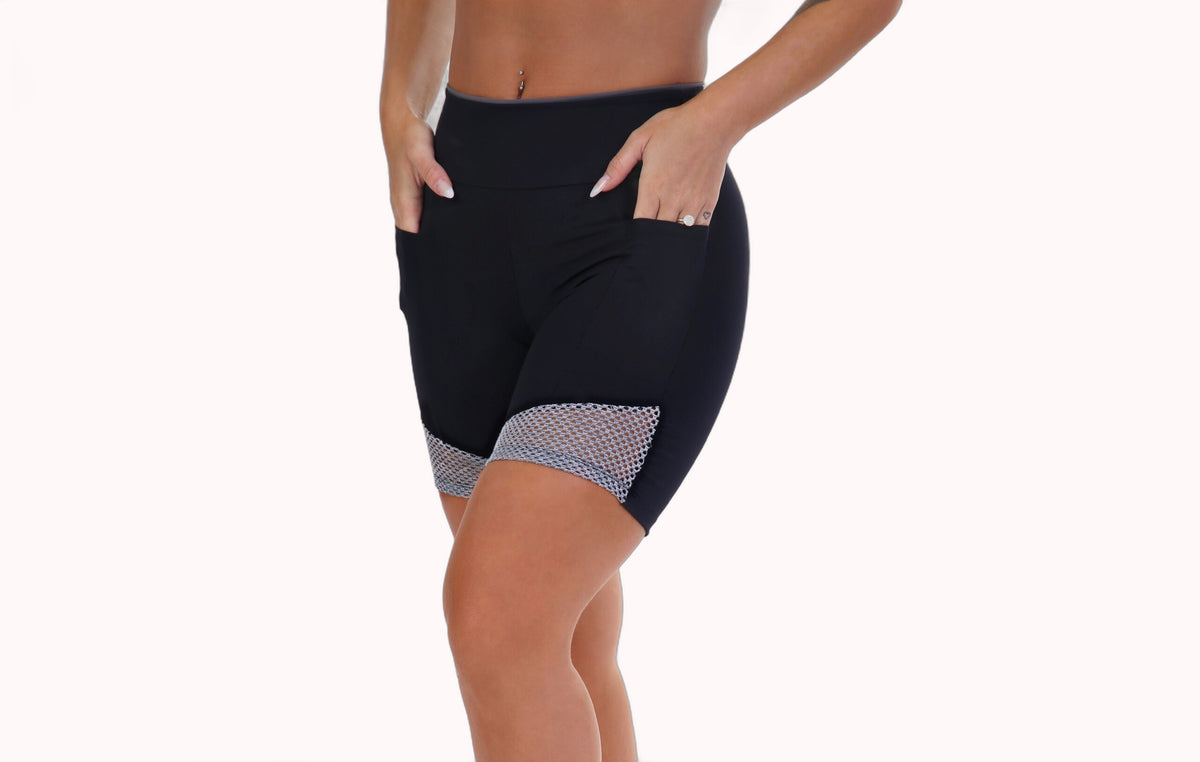 Short Fitness com Bolso