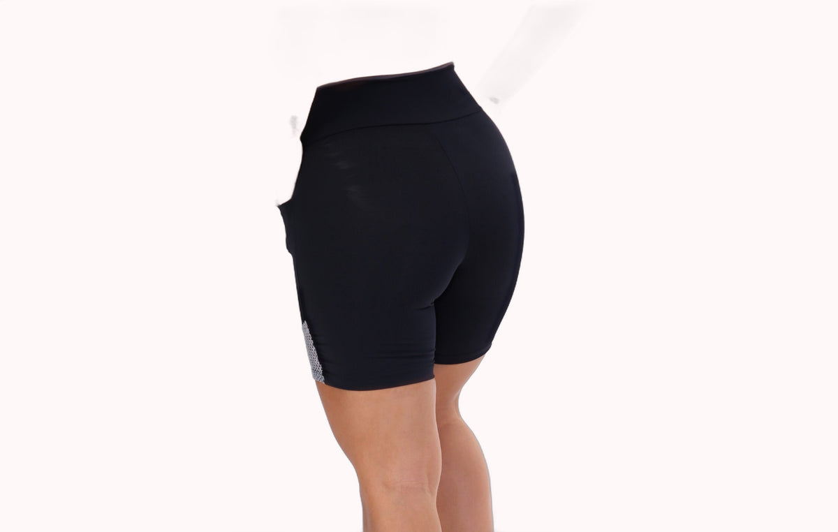 Short Fitness com Bolso