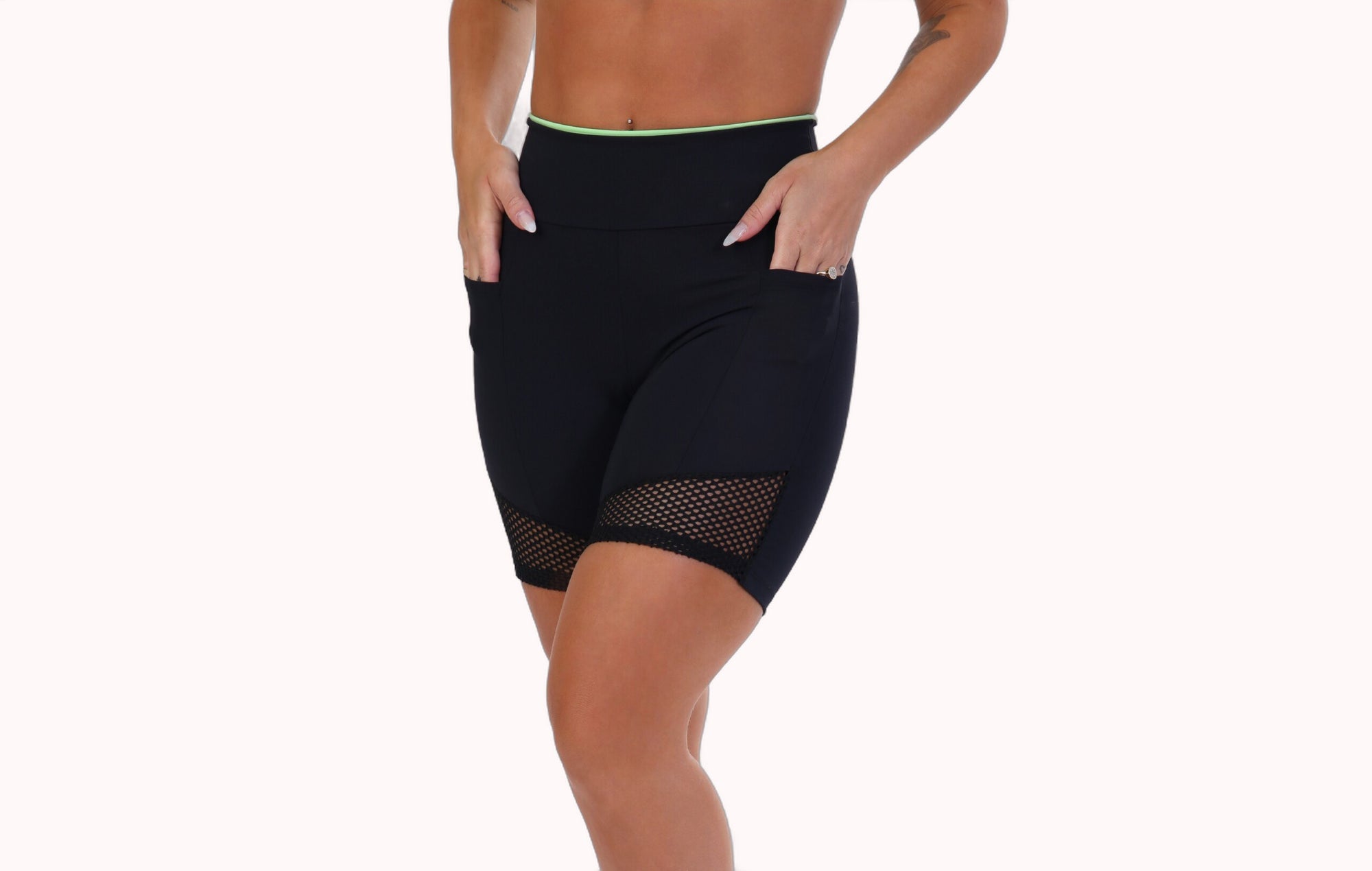 Short Fitness com elástico colorido e bolso – Doce Malícia