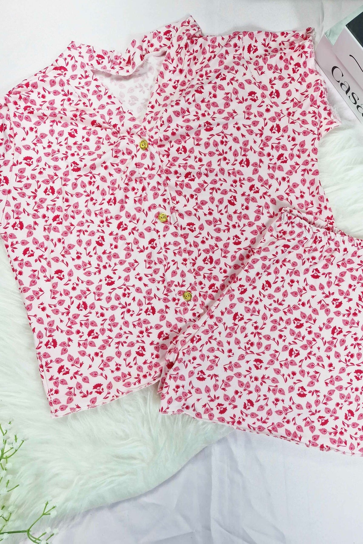 Short Doll Americano Curto em em amarelo – Doce Malícia