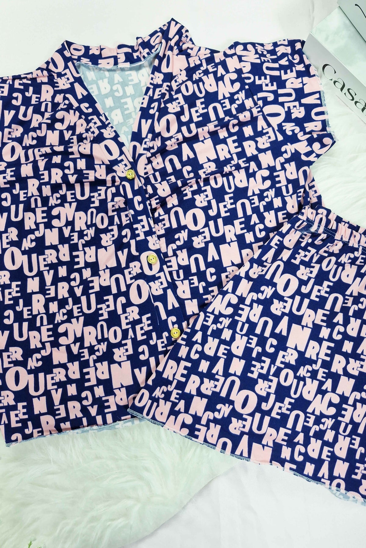Short Doll Americano Curto em em amarelo – Doce Malícia