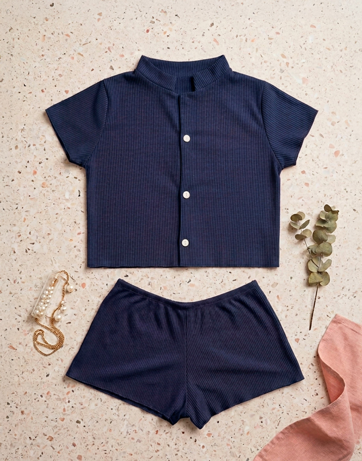 Short Doll Canelado Americano em azul-Marinho – Doce Malícia