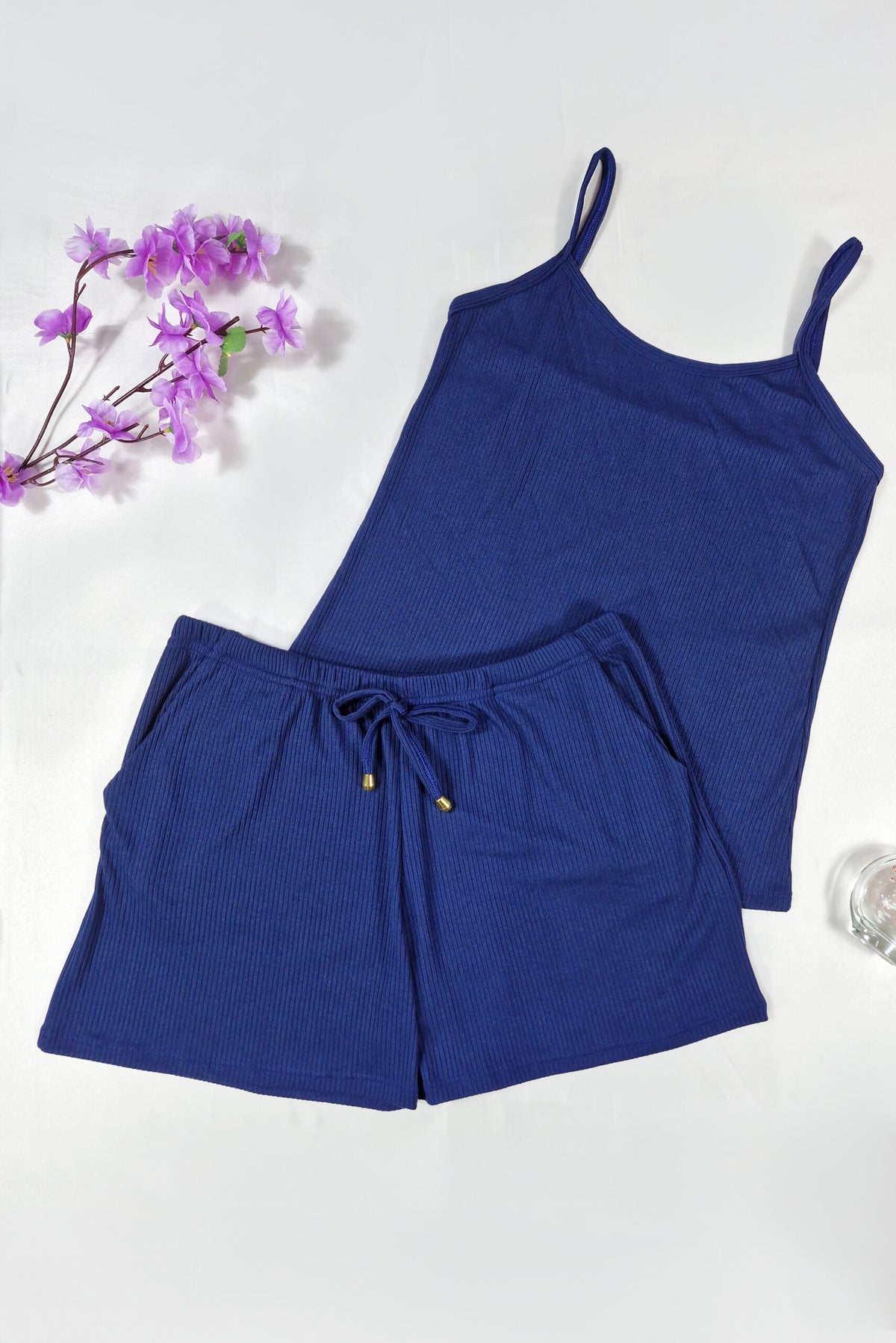 Short Doll Canelado com Bolso em azul-Marinho – Doce Malícia