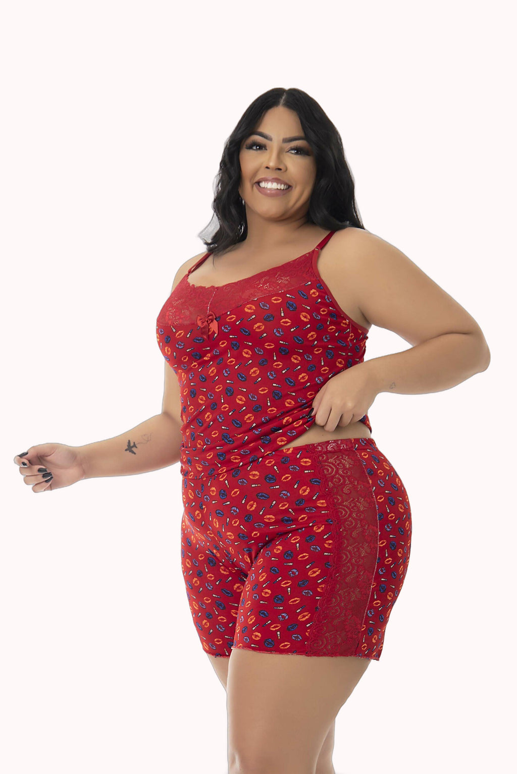 Short Doll em Liganete Estampado com Renda Plus Size – Doce Malícia