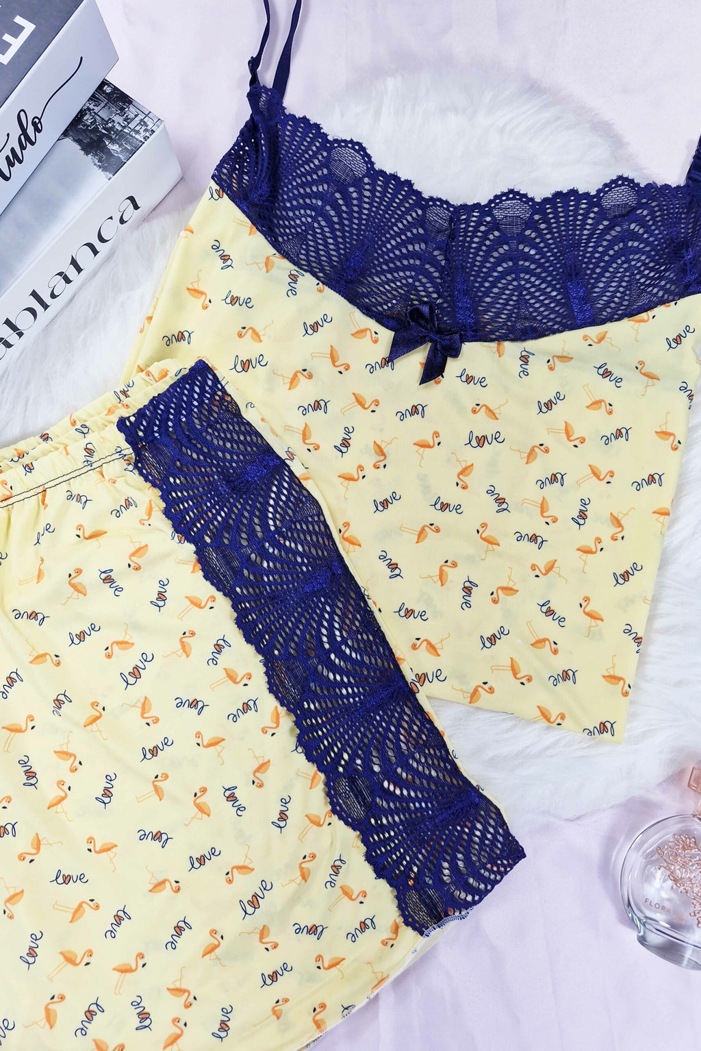Short Doll em Liganete Estampado em amarelo – Doce Malícia