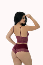 Short doll em veludo com renda – Doce Malícia
