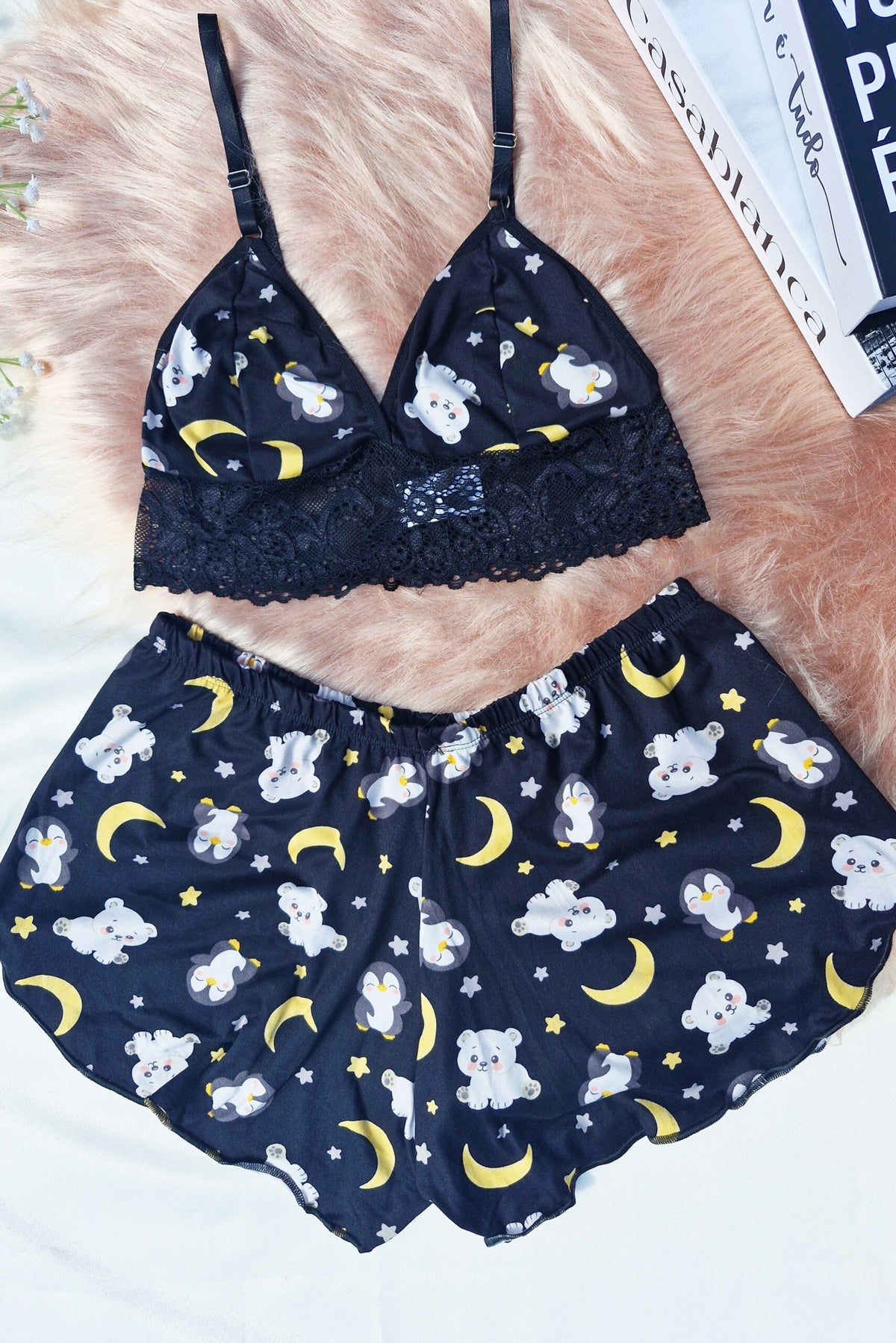 Short Doll Estampado Top com Renda em Branco – Doce Malícia