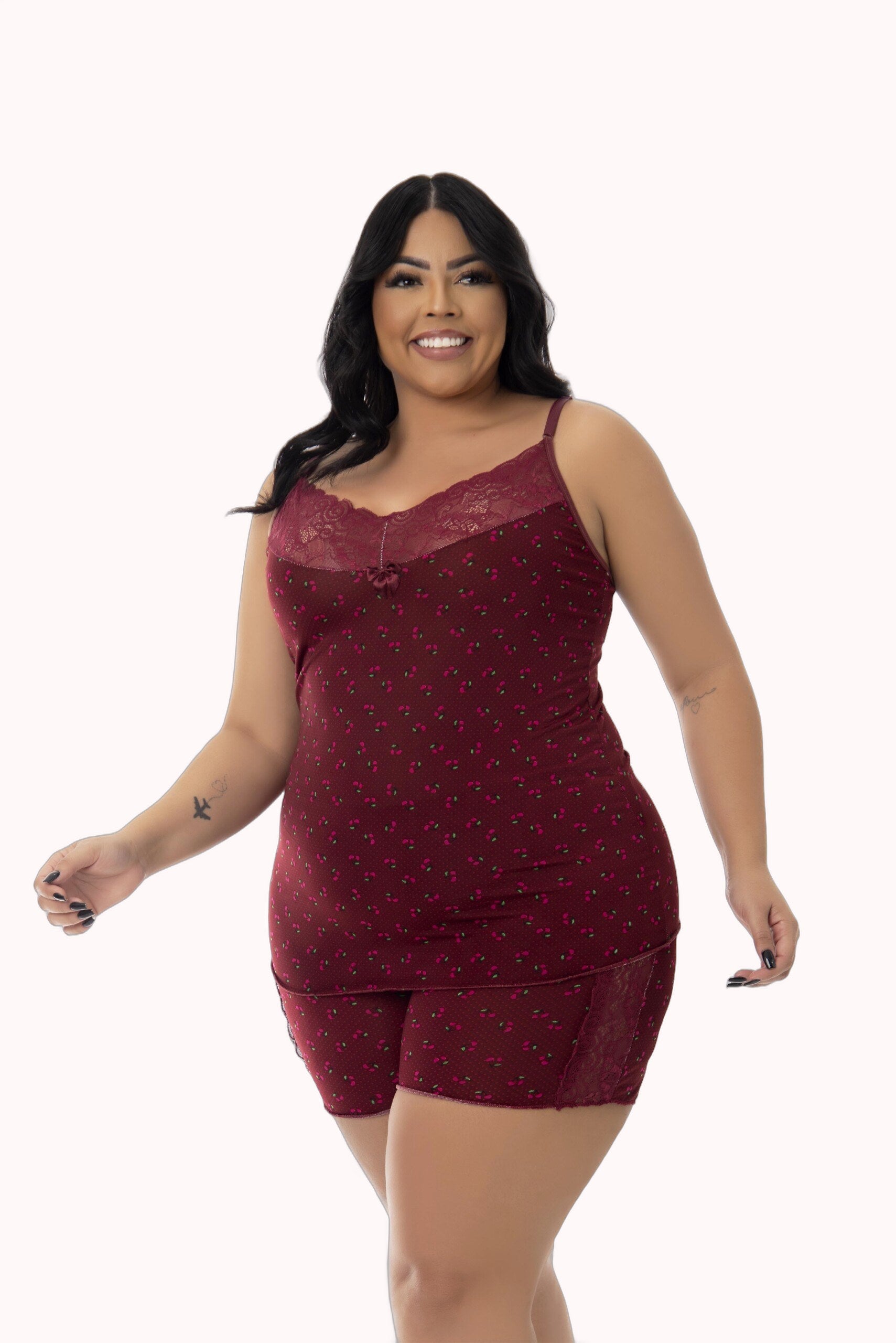 Short Doll em Liganete Estampado com Renda Plus Size – Doce Malícia