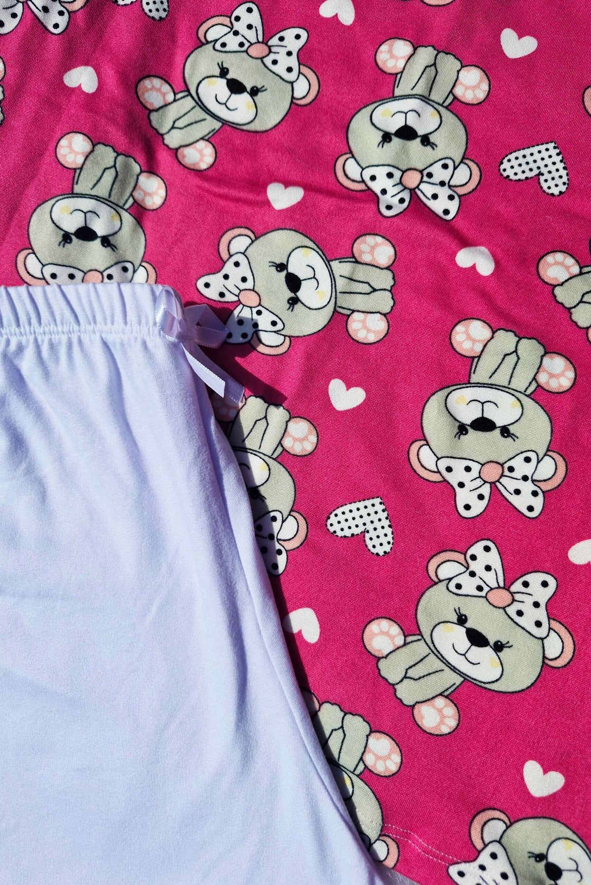 Short Doll em Suede com Estampa em Branco – Doce Malícia