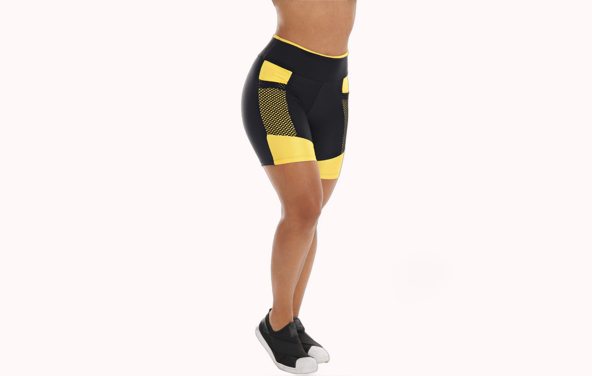 Short Fitness Preto com Bolso Amarelo