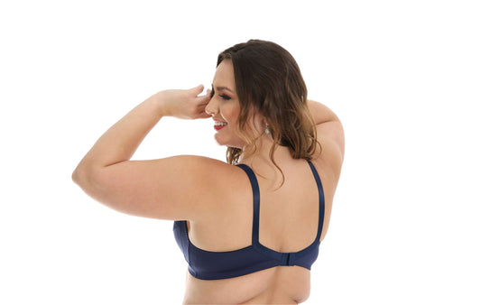 Sutiã plus size reforçado em microfibra em azul-Marinho – Doce Malícia