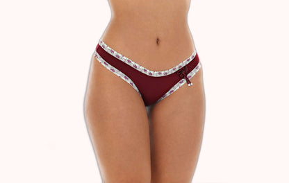 Tanga Naomi – Doce Malícia