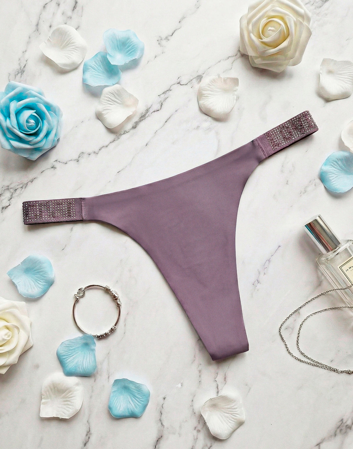 Tanga Sem Costura Fio Dental em Rosa claro – Doce Malícia