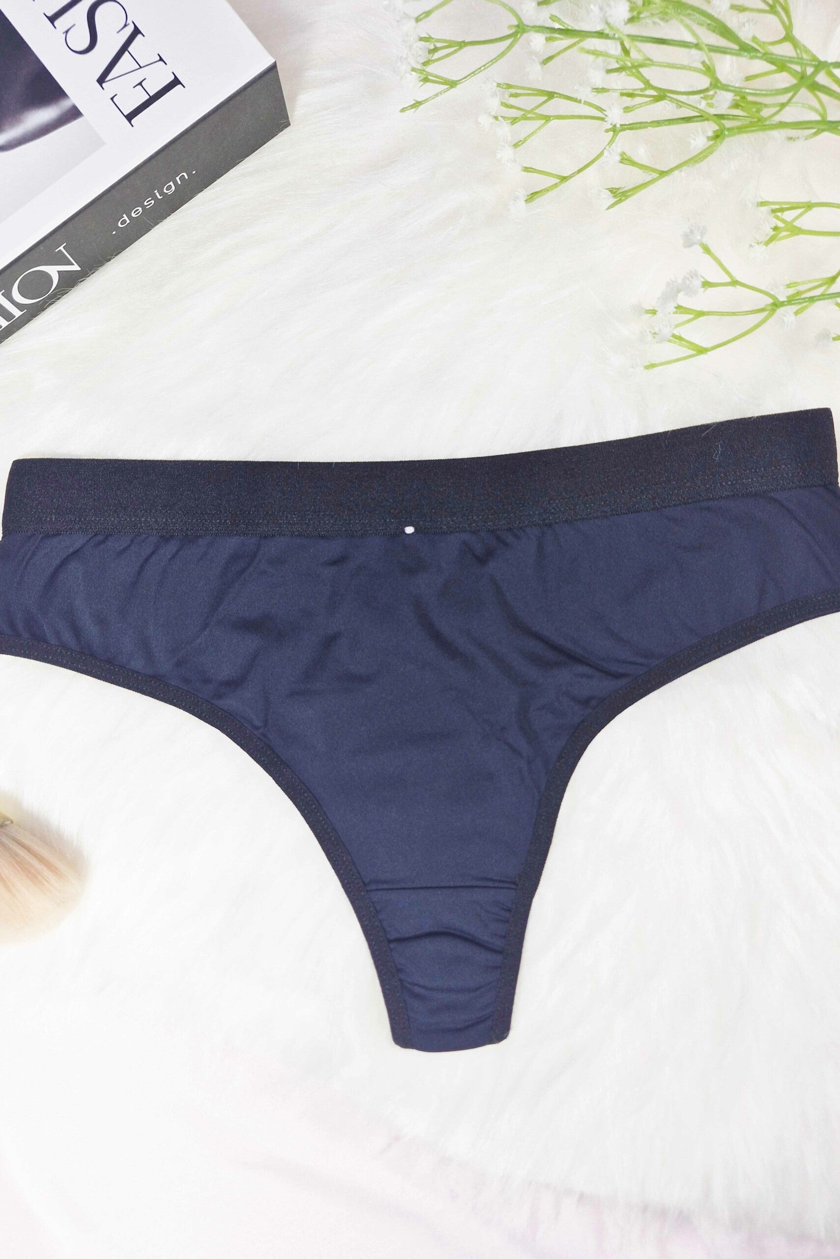 Tangão Fio Dental Liso com em Branco – Doce Malícia