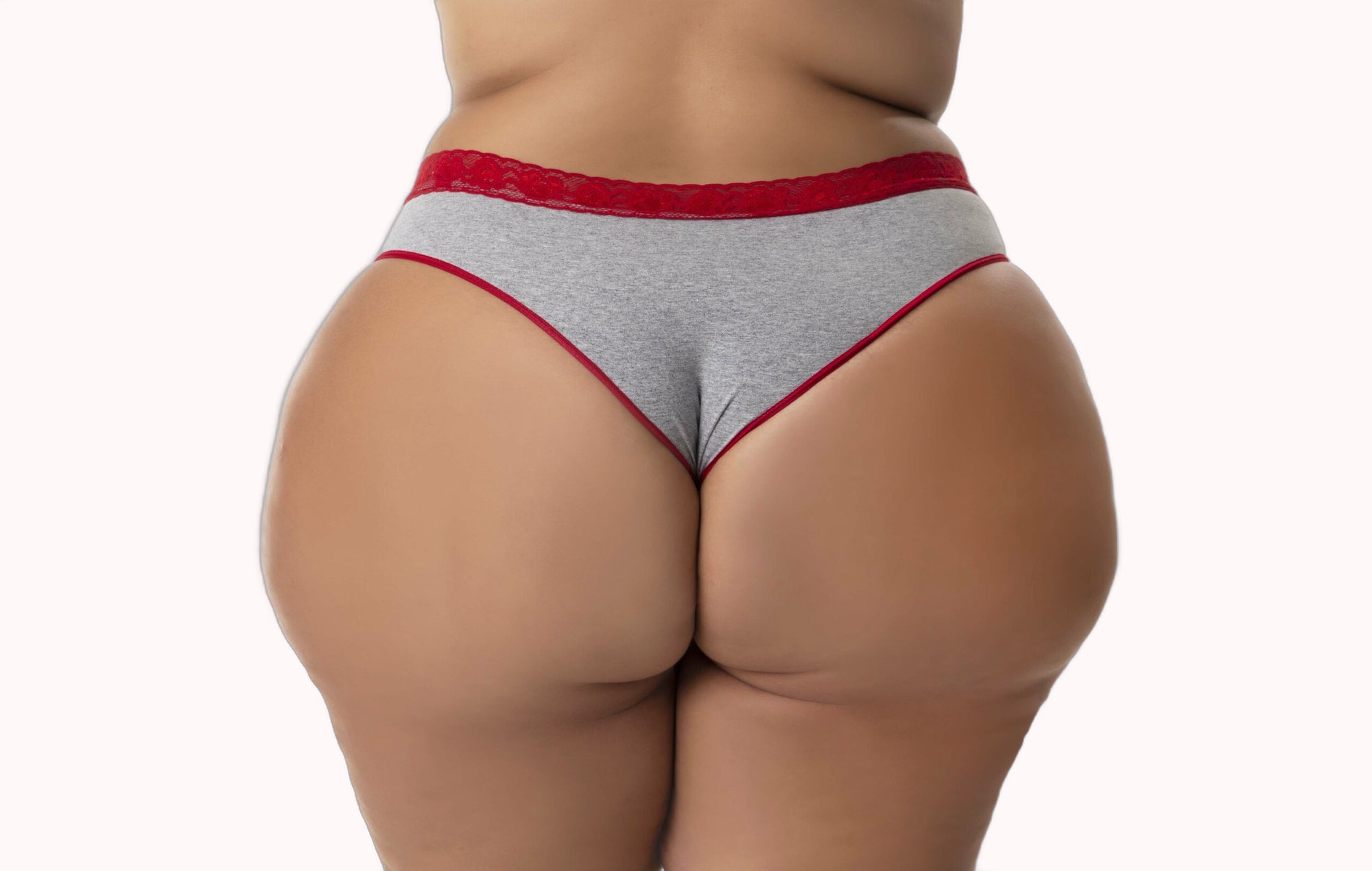 Tangão Plus Size com detalhe em renda – Doce Malícia