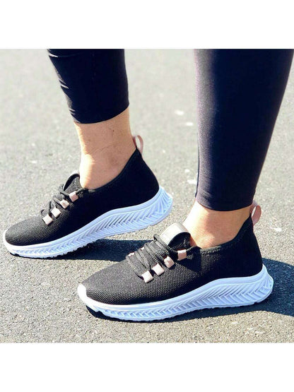 Tênis Feminino Amarrar Preto – Doce Malícia
