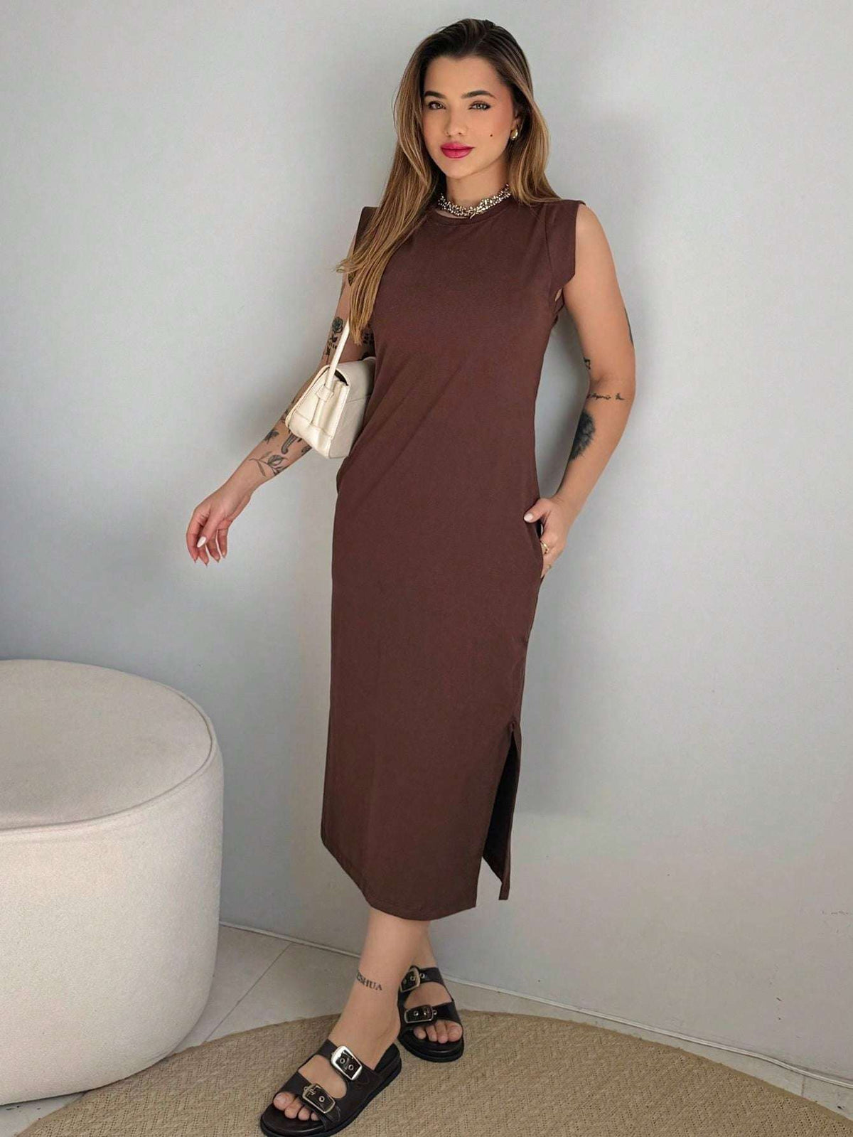 Vestido Midi Muscle Tee com Bolsos – Doce Malícia