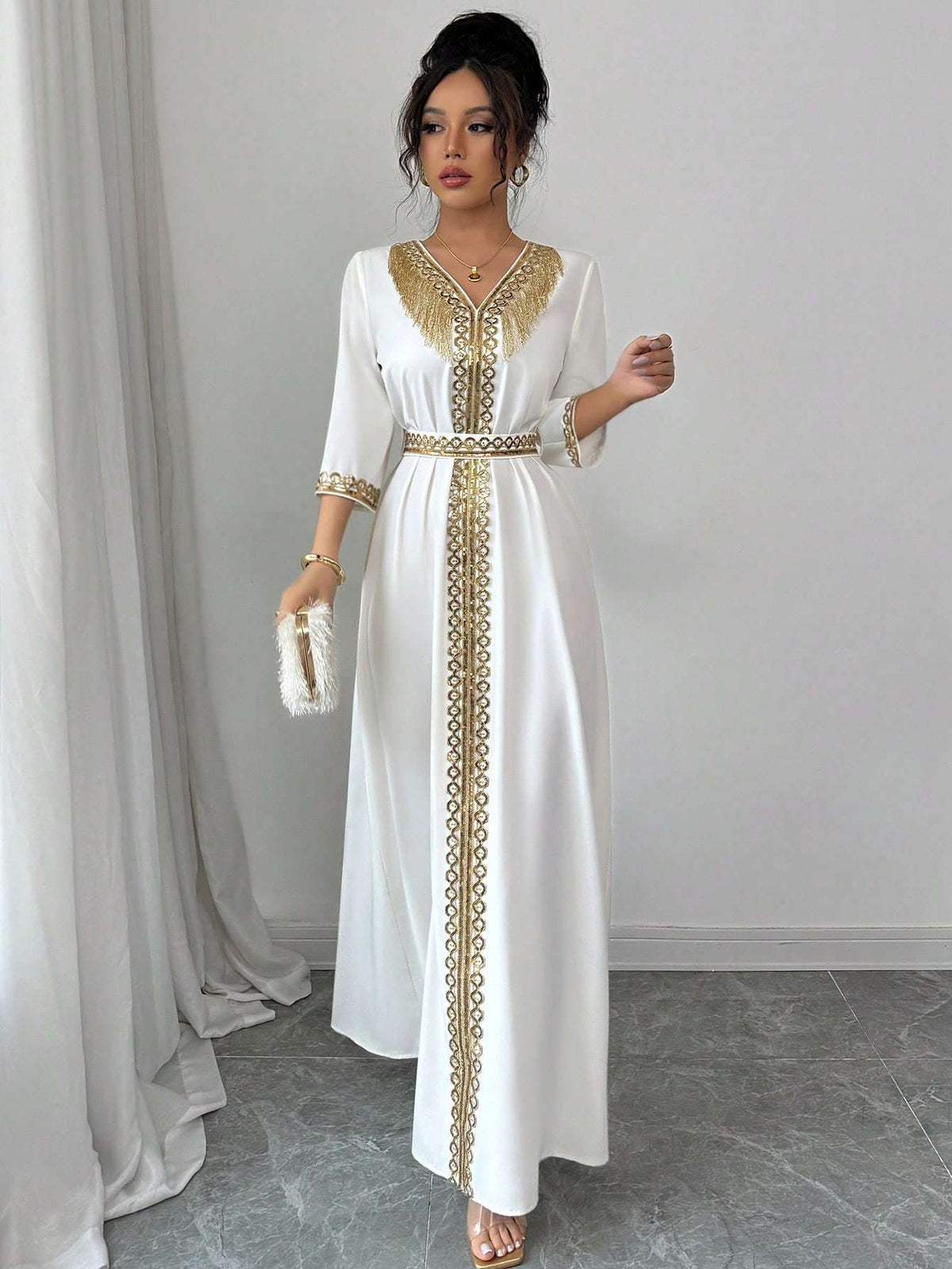 Vestido Longo Feminino Franjas Dourado – Doce Malícia