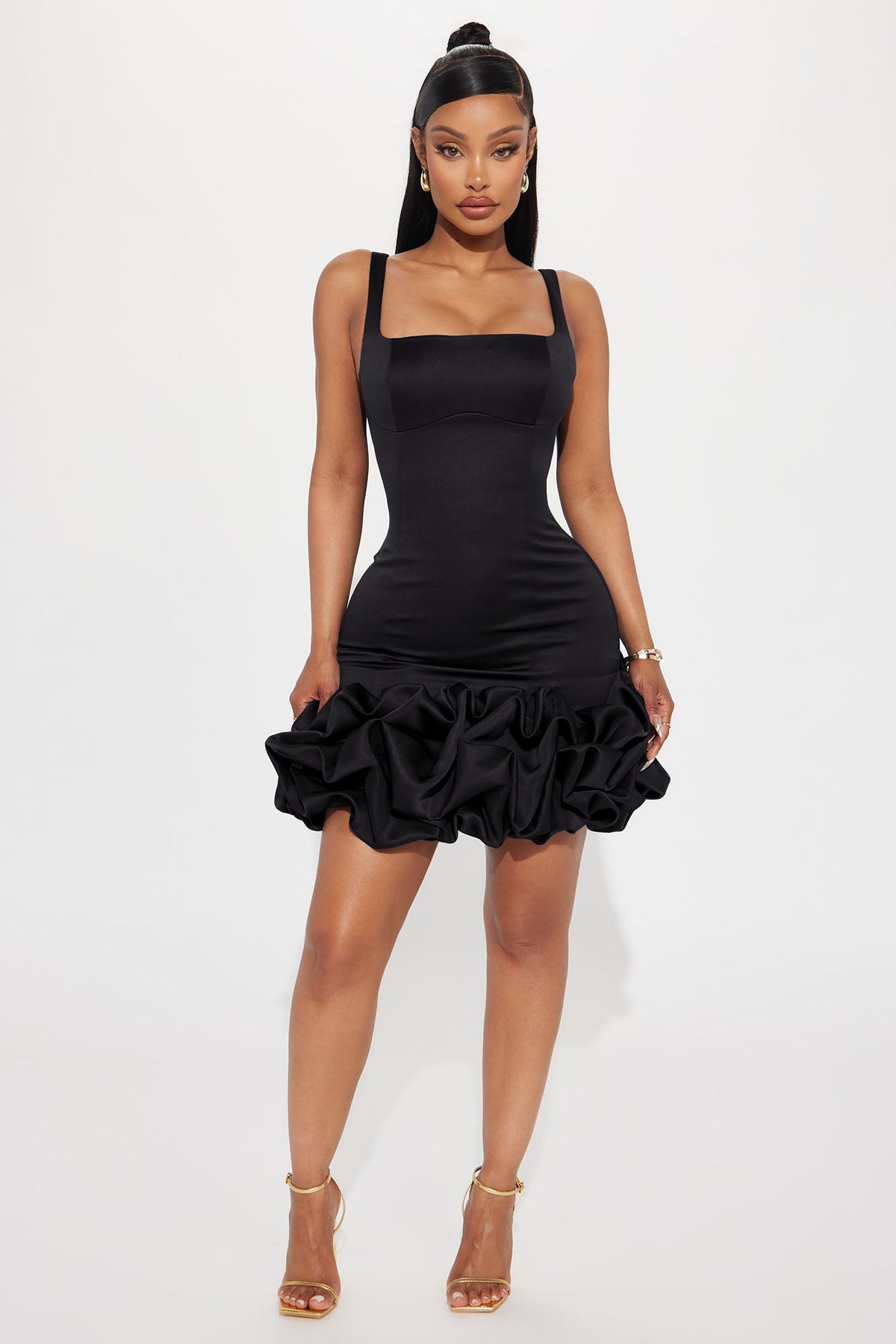 Vestido Feminino Curto Cetim Preto – Doce Malícia