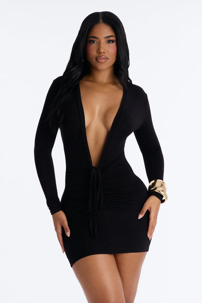 Vestido Feminino Curto Decote V Preto – Doce Malícia