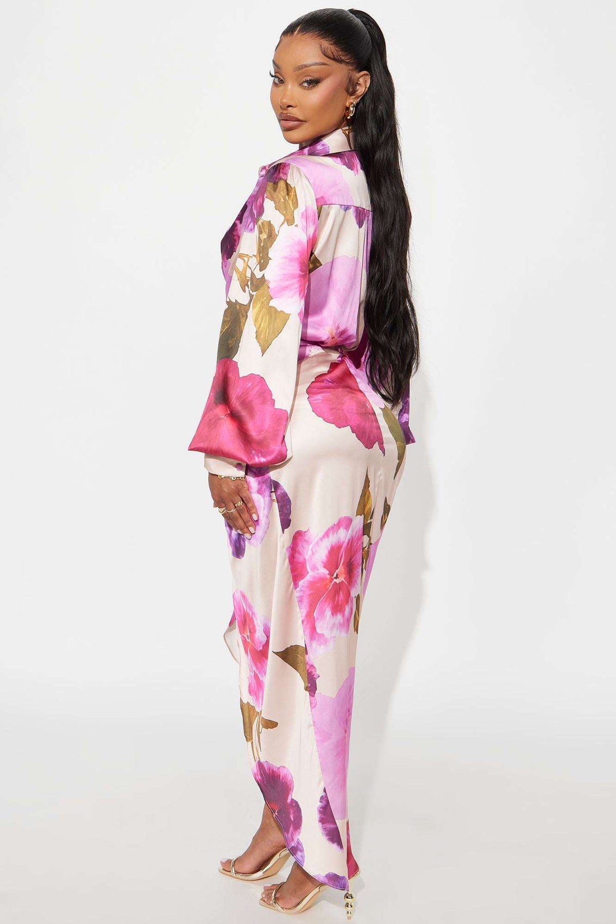 Vestido Feminino Estampado Longo Cetim Roxo – Doce Malícia